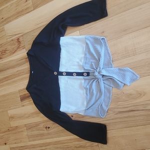 ⭐️w for $15⭐️ Colour block waffle knit shirt size large